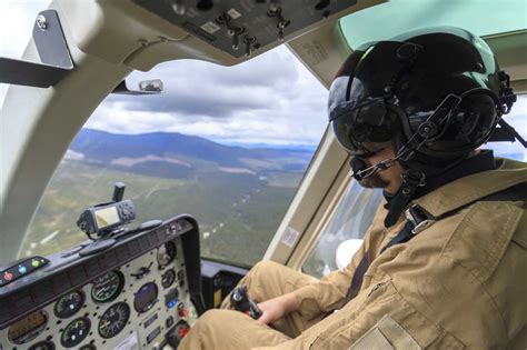 How Much Do Helicopter Pilots Earn In Canada Atlas