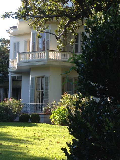 Garden district home for sale: Beautiful mansion in NOLA's Garden District. | Mansions ...