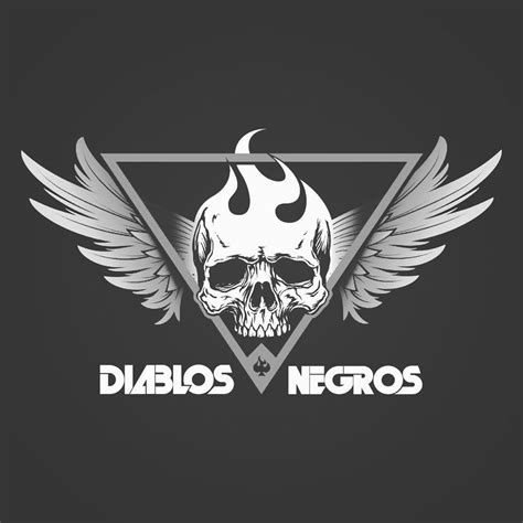 Banda de Rock hondureña Stencils Graphic Design Logo Skulls