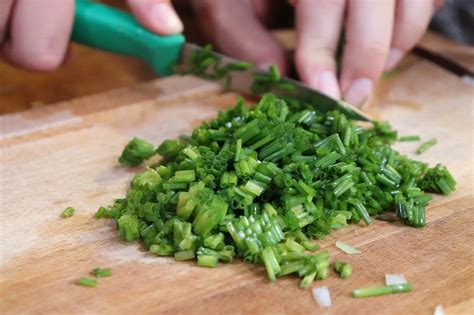 Chop Vegetables In A Safe And Easy Way With These Choppers Newz Hook