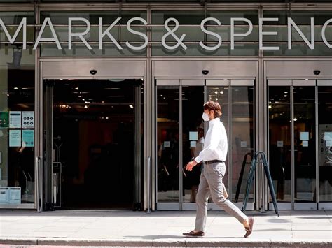 Marks And Spencer Jobs Cuts Retailer To Slash 7000 Roles The