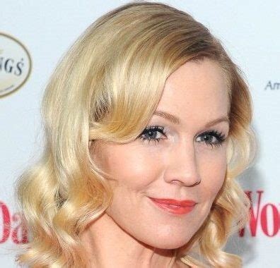 All About Jennie Garth Height Weight Bio And More