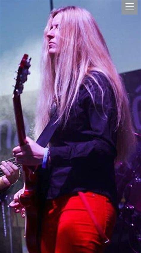 Aleksandra Ciecierska Female Guitarist Guitar Player Rock Steady