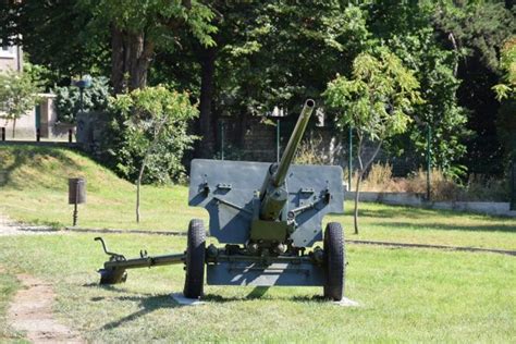 57 Mm Anti Tank Gun M1943 Zis 2 Display Stara Zagora