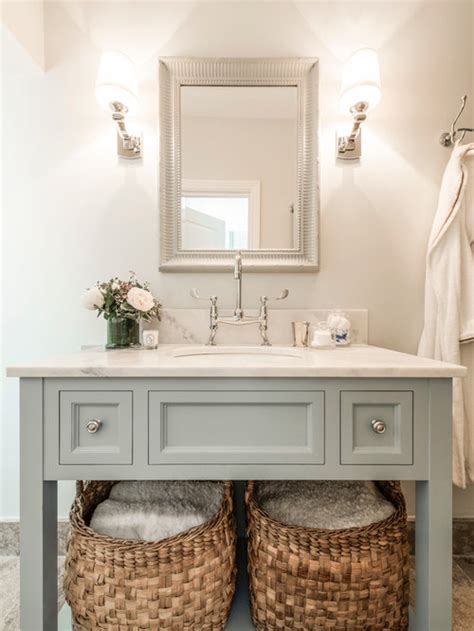 Best Small Traditional Bathroom Design Ideas And Remodel