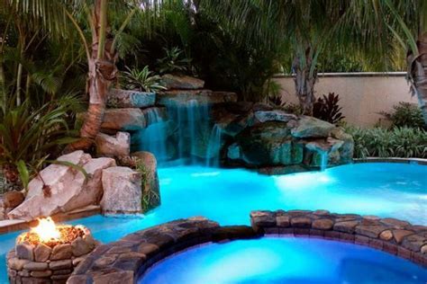 Lagoon Pool With Tennessee Field Pool Wasserfall Schwimmbad Designs