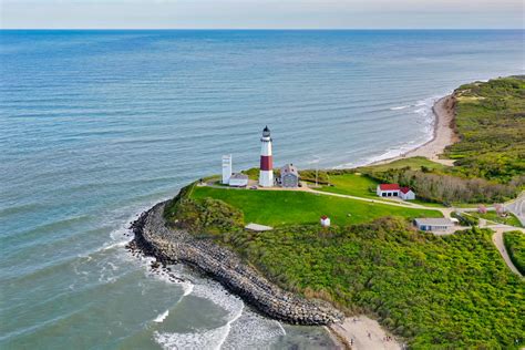 Hit The Beach At These Charming Surf Towns In The Northeast U S