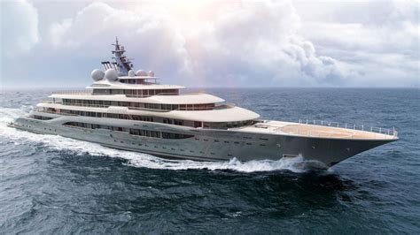 Measuring 136m with a volume of 9,022 gt, she she sleeps up to 22 guests. $400 million dollar FLYING FOX Mega Yacht rumored to be ...