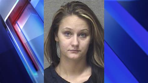 Police Muncie Mom Arrested After Overdosing In Front Of 6 Year Old