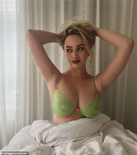 Simone Holtznagel Flaunts Her Ample Assets In A Lacy Bra While Sitting In Bed Daily Mail Online