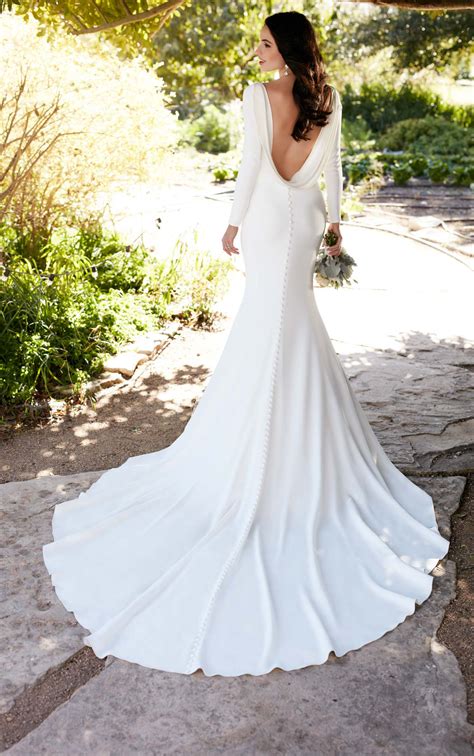 Other perks of choosing a wedding dress with sleeves? Long sleeved wedding dress - Martina Liana Wedding Dresses ...