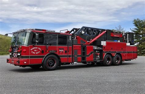 Aerial Midmount Platform Fire Truck Bulldog Fire Apparatus
