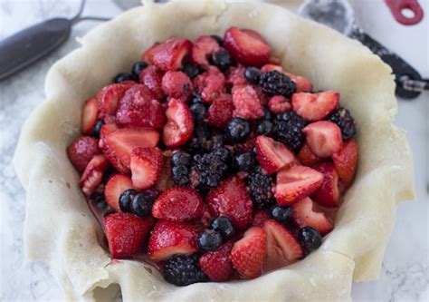 Mixed Berry Pie A Classic Twist