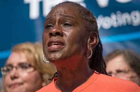 Chirlane Mccray Announces Citywide Mental Health Hotline