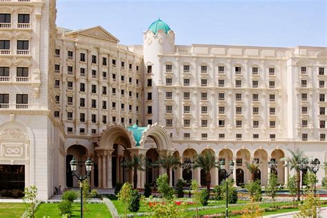 Luxury Life Design The Ritz Carlton Hotel In Riyadh Saudi Arabia