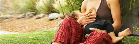 signs you re pregnant while breastfeeding can be easy to miss experts say