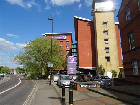 Premier Inn Southampton City Centre © Jthomas Cc By Sa20