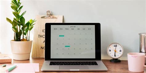 Travailler chez soi peut paraître une simple formalité, mais dans bien des cas, le temps professionnel peut vite empiéter sur le temps personnel. Comment aménager un coin bureau chez soi ? en 2020 | Coin ...