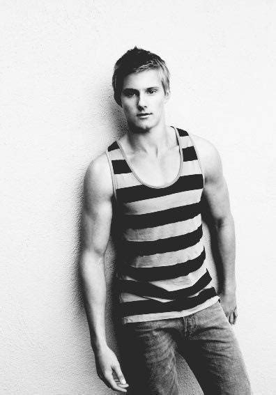 cato from the hunger gamess alexander ludwig alexander attractive guys