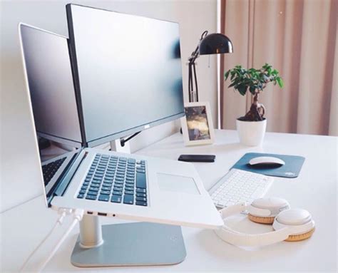 30 Minimal Workspaces That Youd Love In Your Own Home Minimal