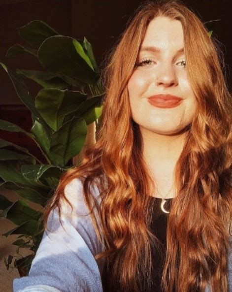 Little People S Isabel Roloff Shows Off Curves In Stunning Photo She Vowed Never To Post Because