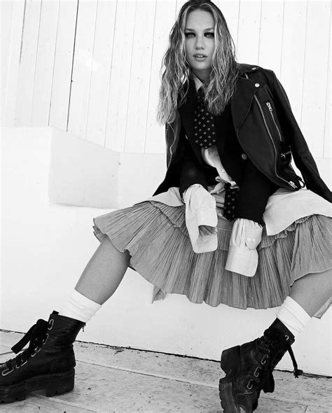 Maddie Ziegler At A Black And White Photoshoot October 2020 Hawtcelebs