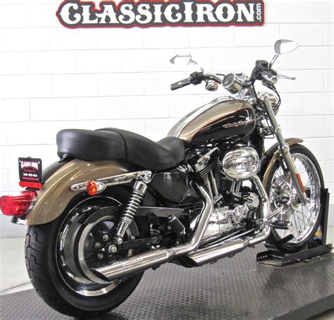 2005 Harley Davidson® Xl1200c Sportster® 1200 Custom Two Tone Smokey