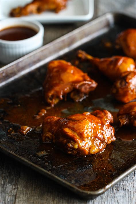 When the display reads hot add the remaining olive oil to the metal pan. Instant Pot Barbecue Chicken - Eat, Live, Run