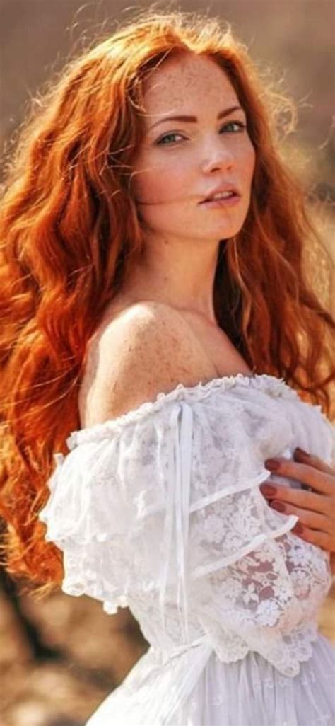 redнaιred lιĸe мe Enchanting Redhead Red haired beauty Redhead