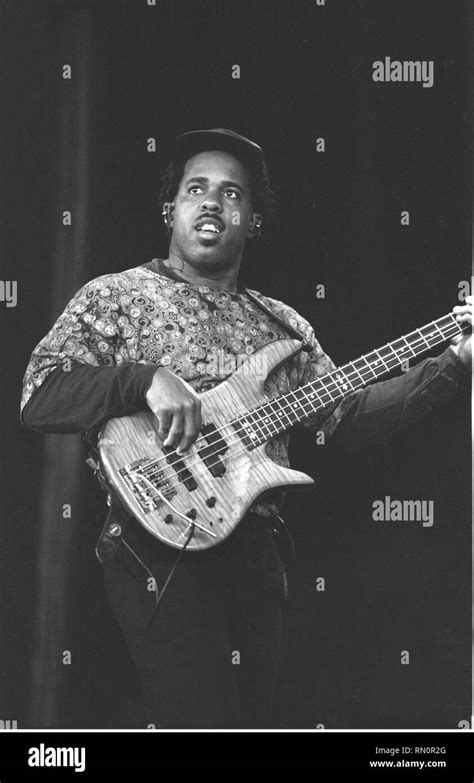 Victor Wooten Black And White Stock Photos And Images Alamy
