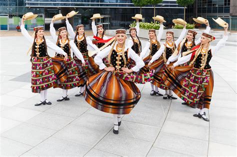 Lithuanian Folk Costumes