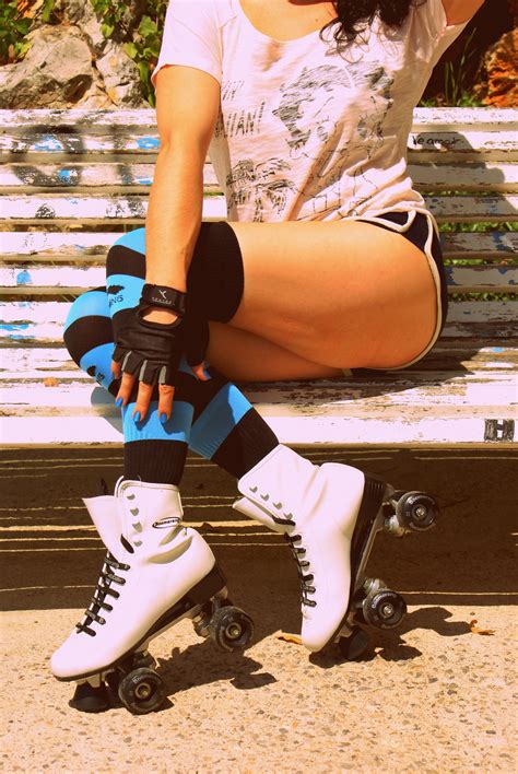 Pin On Skating Pics Roller Girl