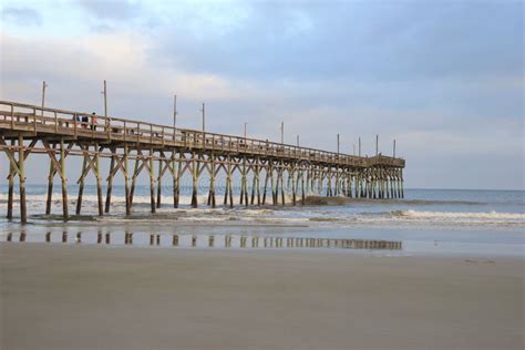 Fishing Pier In Ocean Isle Nc Stock Photo Image Of Travel Horizon