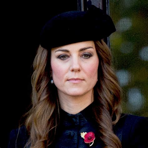 Kate Middleton Covers Gray Roots With Beret E Online Au