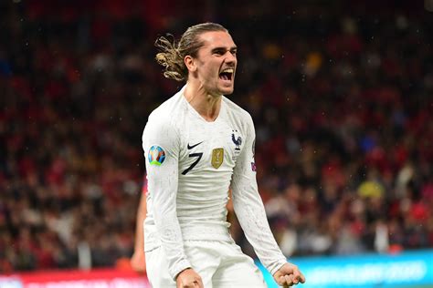 À ce jour, l'uefa n'a officialisé aucun stade. Qualifications Euro 2020 - l'Albanie n'a rien pu faire ...