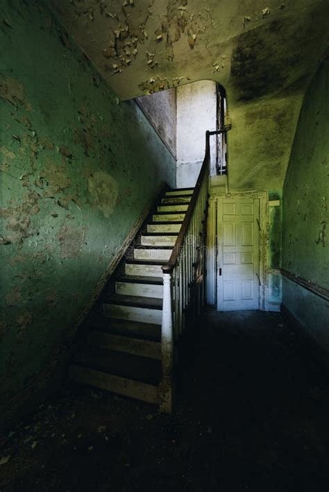 Derelict Staircase Abandoned Dunnington Mansion Farmville Virginia