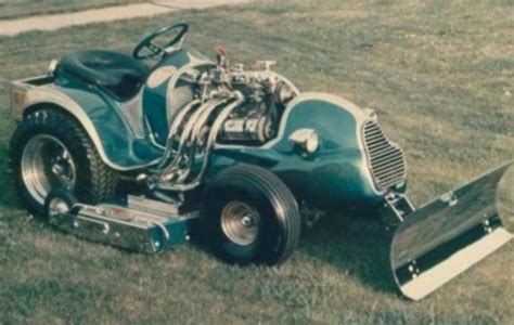 Strange And Funny Lawn Mowers Yeah Motor Lawn Mower Tractors