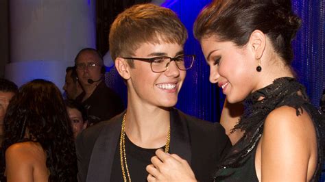 hacked twitter account says justin bieber is gay and selena gomez supports his coming out fox news