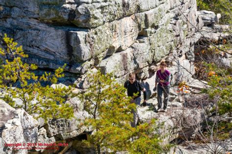 7 Short And Sweet Fall Hikes In Tennessee With A Spectacular End View