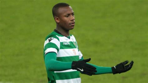 Transferts, salaire, palmares, statistiques en club et en sélection nationale. Tiago Djaló - Spielerprofil 20/21 | Transfermarkt