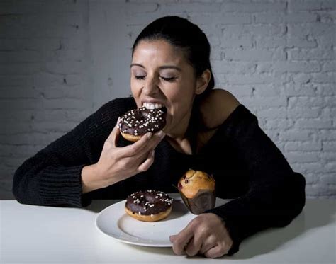Lack Of Sleep Can Increase Desirability Of Junk Foods Sleep Review