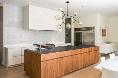 Modern Kitchen Hamptons | Cesar NYC Kitchens | Cabinets Hamptons NY