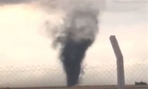Un Tornado Sorprendió A Bahía Blanca 0223