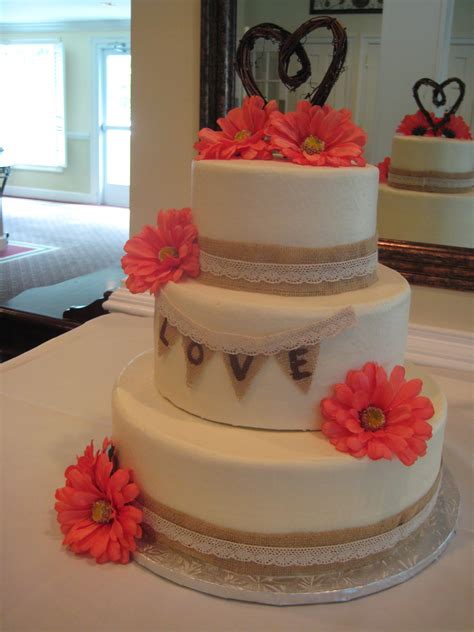 Make wedding cakes that look like they came straight from a 49. 3-tier round wedding cake with burlap and lace trimming ...