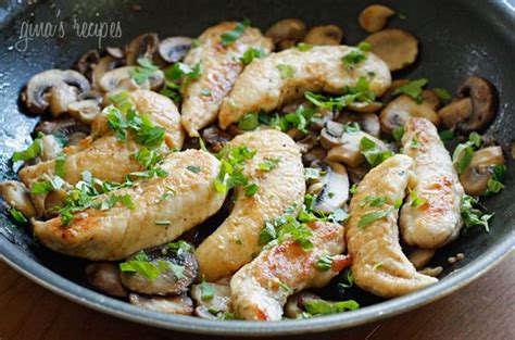 Chicken And Mushrooms In A Garlic White Wine Sauce I Love Food Good