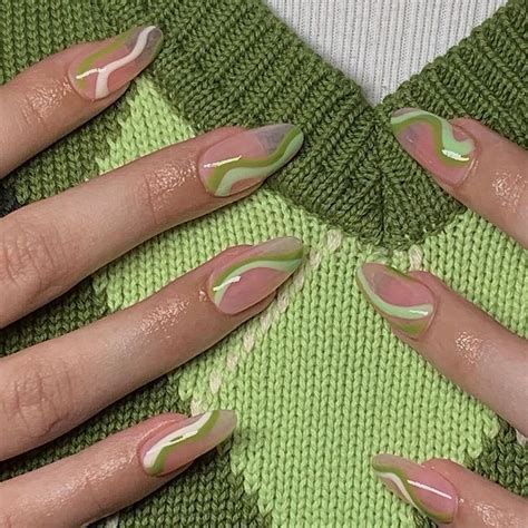 Green Swirl Design Nails In 2021 Swag Nails Dream Nails Minimalist