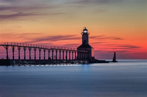 Michigan City East Pierhead Lighthouse After Sunset Photograph By Andy