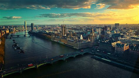Download wallpaper images for osx, windows 10, android, iphone 7 and ipad. London 4K Wallpaper 3840x2160