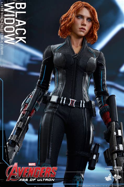 Hot Toys Avengers Age Of Ultron Black Widow Plastic