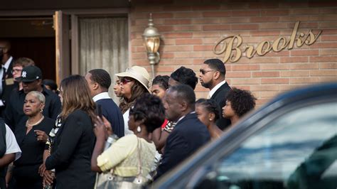 Photos: Family, friends mourn Philando Castile | MPR News